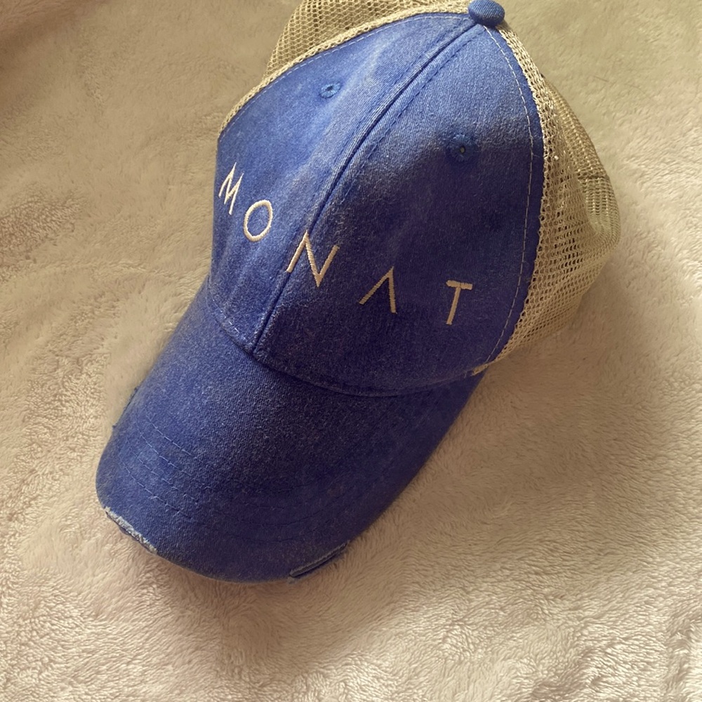 Monat baseball cap